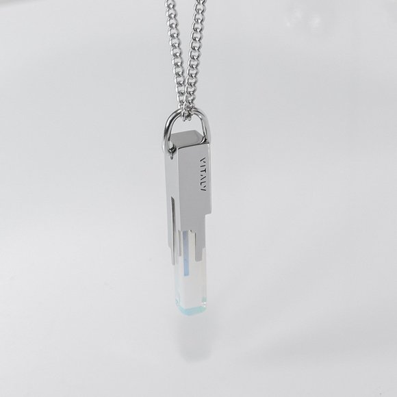VITALY Glitch Pendant - Picture 3 of 5